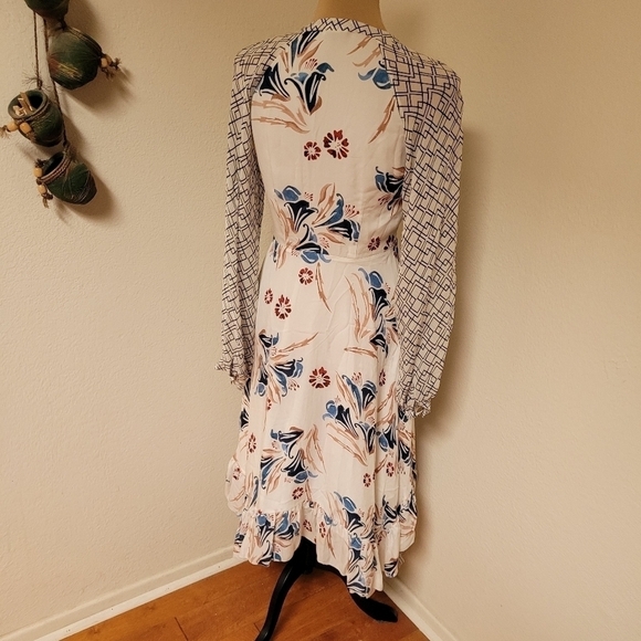 Joie Morley Silk Dress - Picture 6 of 6